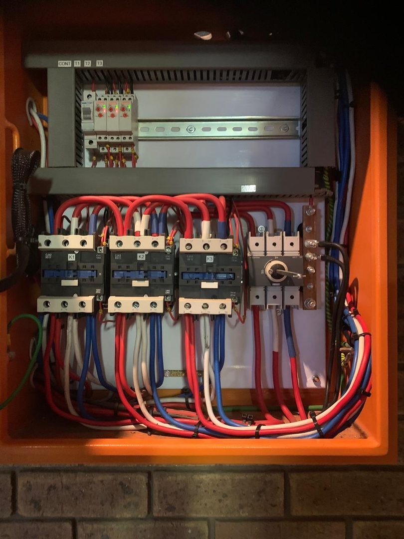 Three-phase motor control panel built by DJVD Electrical